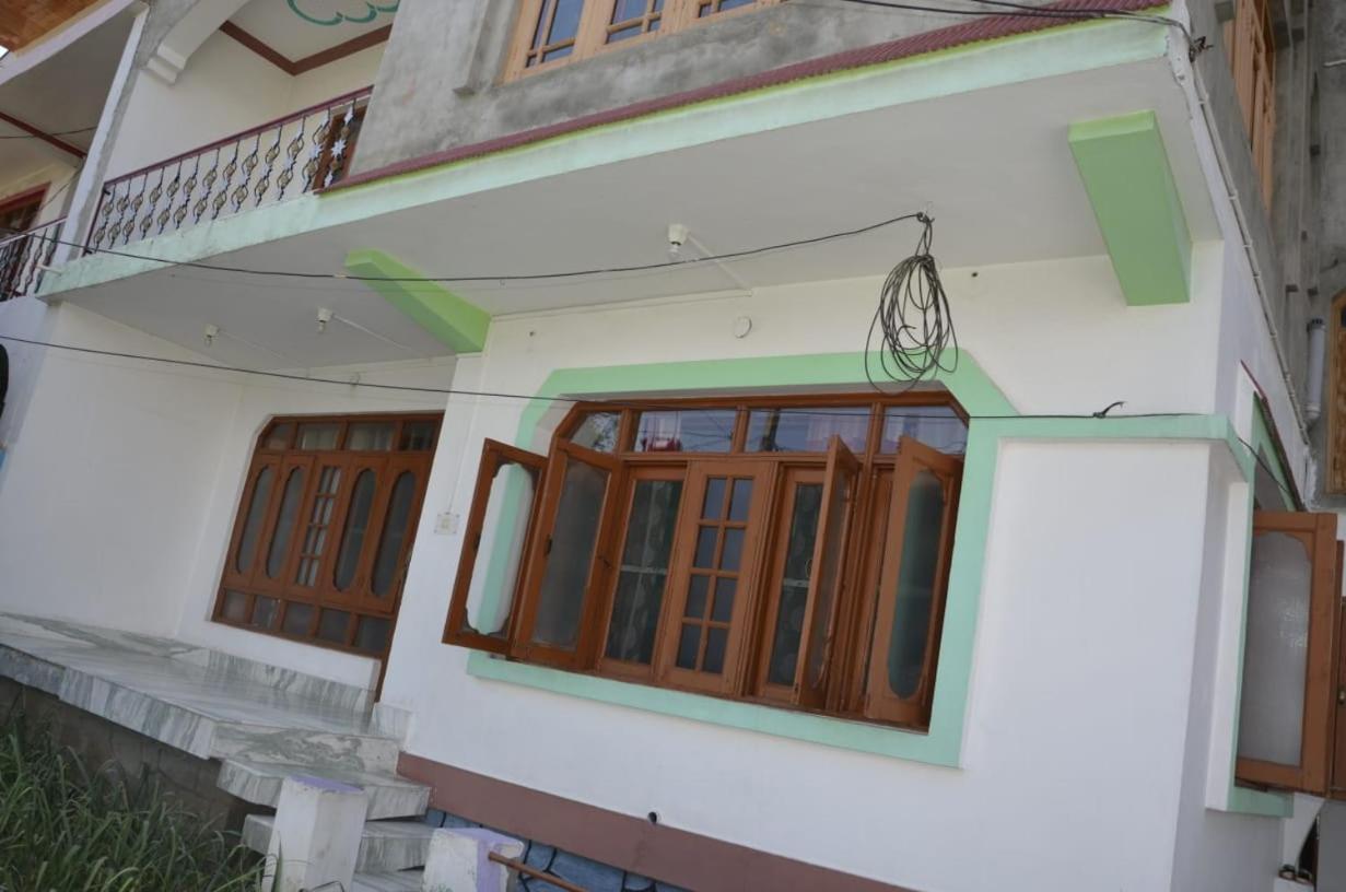 Mir Manzil Bed & Breakfast Srinagar  Ngoại thất bức ảnh